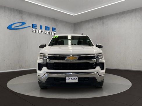 Used 2024 Chevrolet Silverado 1500 LT AWD/4WD image 8