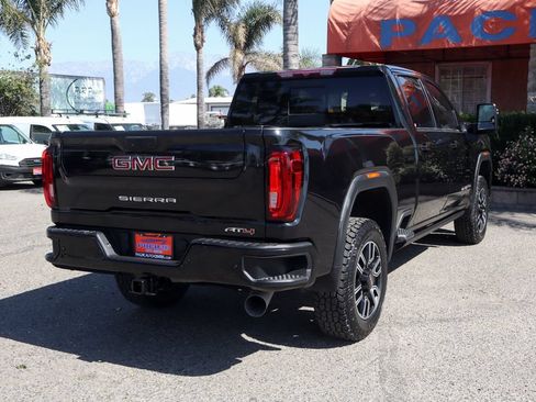 Used 2023 GMC Sierra 2500 AT4 w/ AT4 Preferred Package AWD/4WD image 11