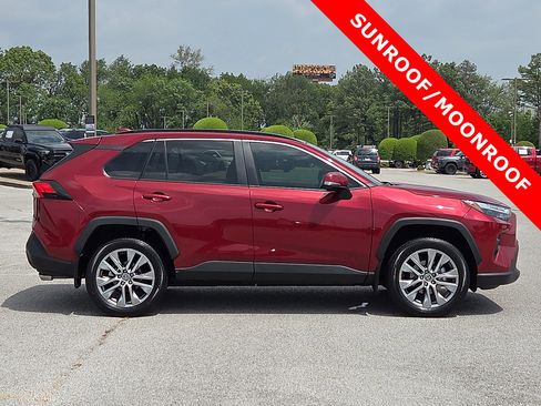 Used 2024 Toyota RAV4 XLE Premium AWD/4WD image 6