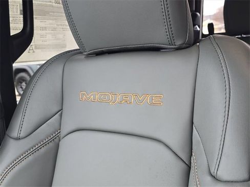 New 2026 Jeep Gladiator Mojave image 13