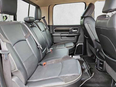 Used 2022 RAM 2500 Laramie AWD/4WD image 18