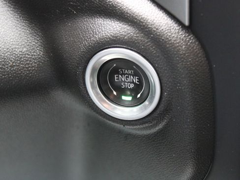 Used 2021 Chevrolet Silverado 3500 LT w/ Texas Edition image 23