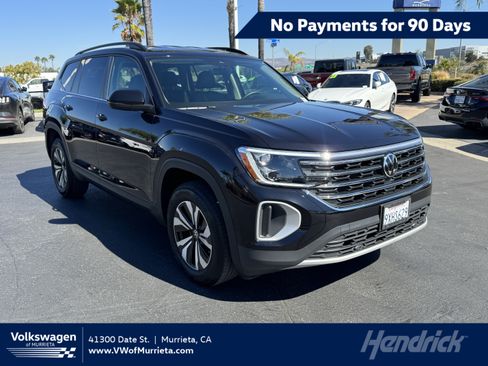 Used 2026 Volkswagen Atlas SE FWD image 1