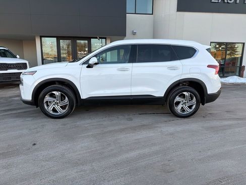 Used 2023 Hyundai Santa Fe SEL image 2