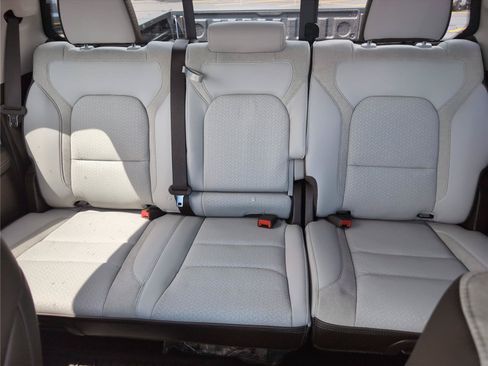 New 2026 RAM 1500 Laramie AWD/4WD image 33
