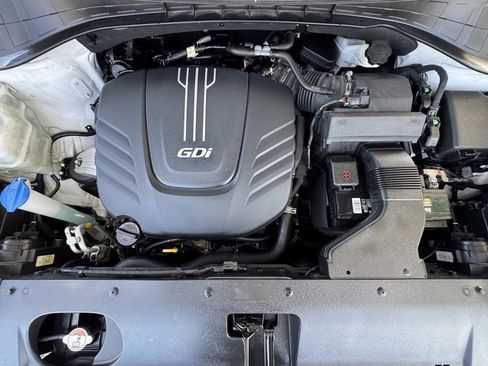 Used 2016 Kia Sorento LX image 10