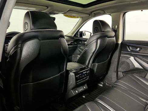 Used 2022 Acura MDX w/ Advance Package AWD/4WD image 57