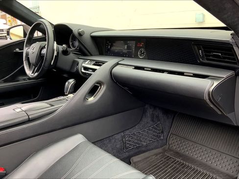 Used 2018 Lexus LC 500h RWD image 23