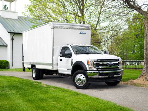 Used 2022 Ford F600 4x4 Regular Cab Super Duty w/ XLT Value Package image 1