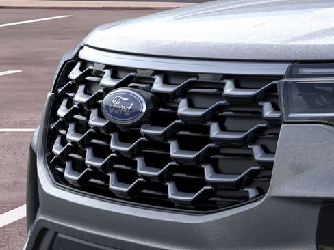 New 2026 Ford Explorer Platinum w/ LUX Leather Package AWD/4WD image 20