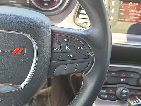 Used 2016 Dodge Challenger SXT RWD image 24