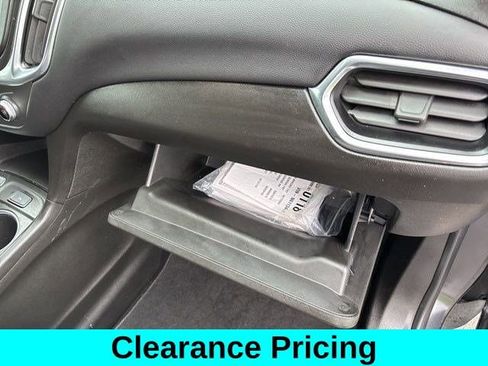 Used 2022 Chevrolet Equinox LT w/ Driver Convenience Package image 43
