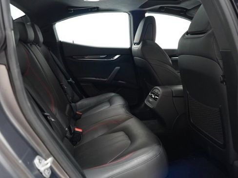 Used 2020 Maserati Ghibli S GranSport Q4 image 34