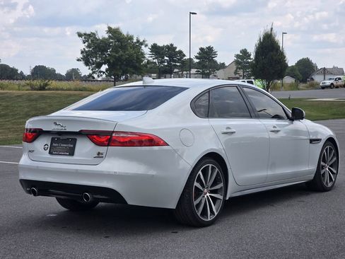 Used 2019 Jaguar XF S image 8