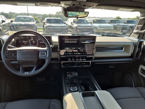 New 2026 GMC Hummer EV SUV AWD/4WD image 29