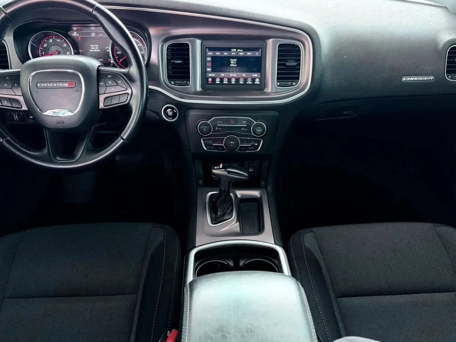 Used 2021 Dodge Charger SXT RWD image 21
