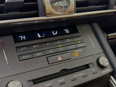 Used 2020 Lexus IS 300 300 image 17