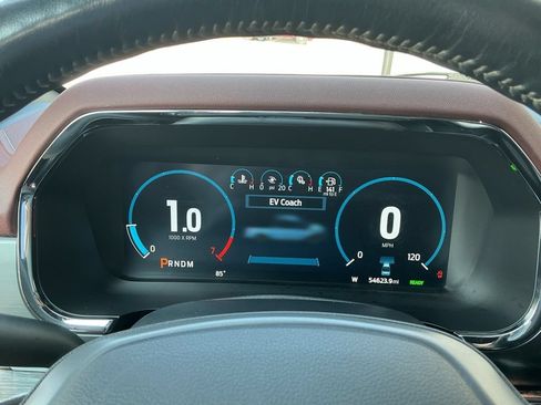 Used 2021 Ford F150 Lariat w/ Equipment Group 502A High AWD/4WD image 12