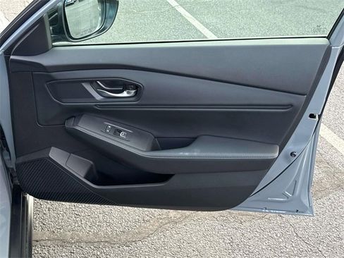 Certified 2025 Honda Accord Sport image 6