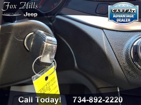 Used 2016 Chevrolet Impala LT w/ Convenience Package image 22