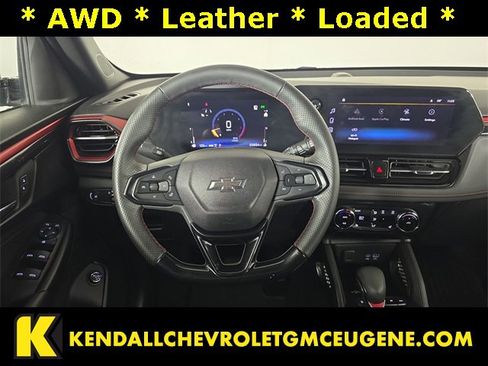 Used 2025 Chevrolet TrailBlazer RS w/ Convenience Package image 16