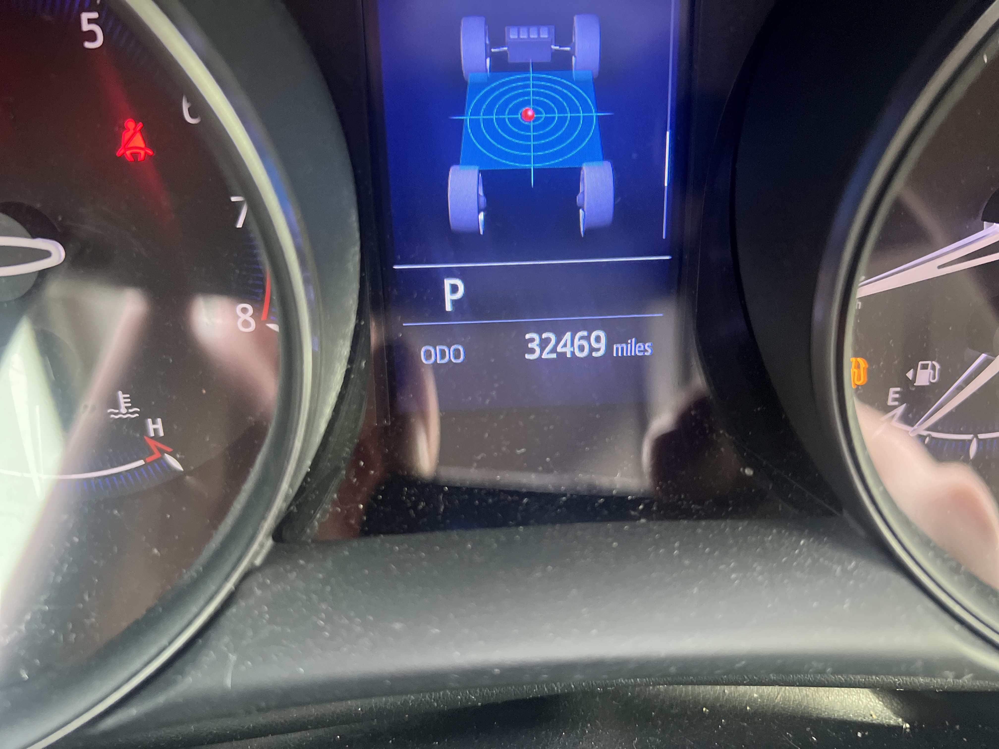 Used 2020 Toyota C-HR LE FWD image 18