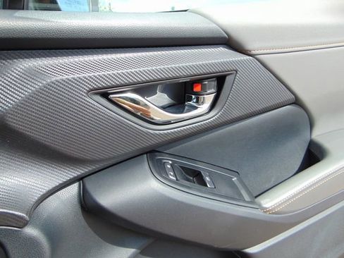 New 2026 Subaru Crosstrek 2.5i Limited w/ Crosstrek Mirror Package AWD/4WD image 26