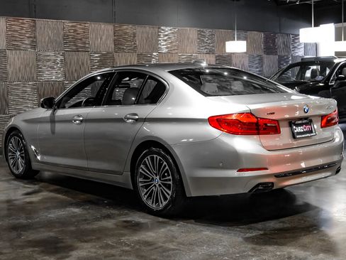 Used 2019 BMW 540i xDrive AWD/4WD image 10