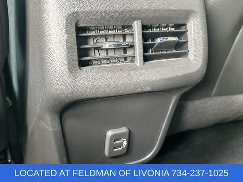 Used 2023 Chevrolet Equinox RS w/ RS Leather Package AWD/4WD image 21