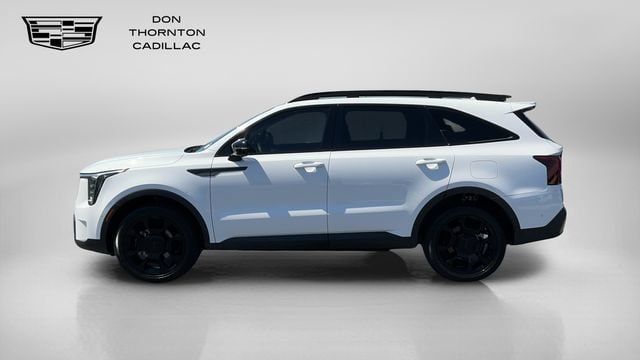 Used 2025 Kia Sorento SX AWD/4WD image 2