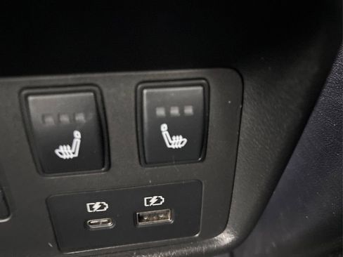 Used 2023 Nissan Rogue Platinum w/ Platinum Premium Package image 34