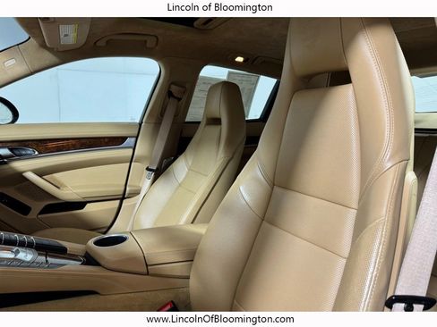 Used 2013 Porsche Panamera Turbo image 19