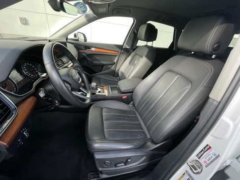 Used 2021 Audi Q5 2.0T Premium image 27