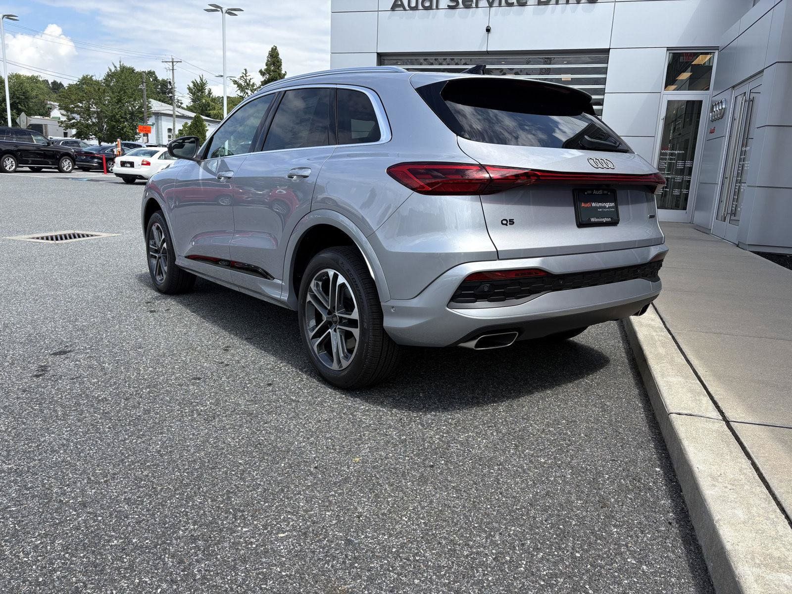 New 2026 Audi Q5 Premium Plus AWD/4WD image 3
