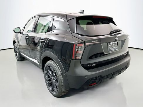New 2026 Nissan Kicks SR w/ SR Premium Package image 5