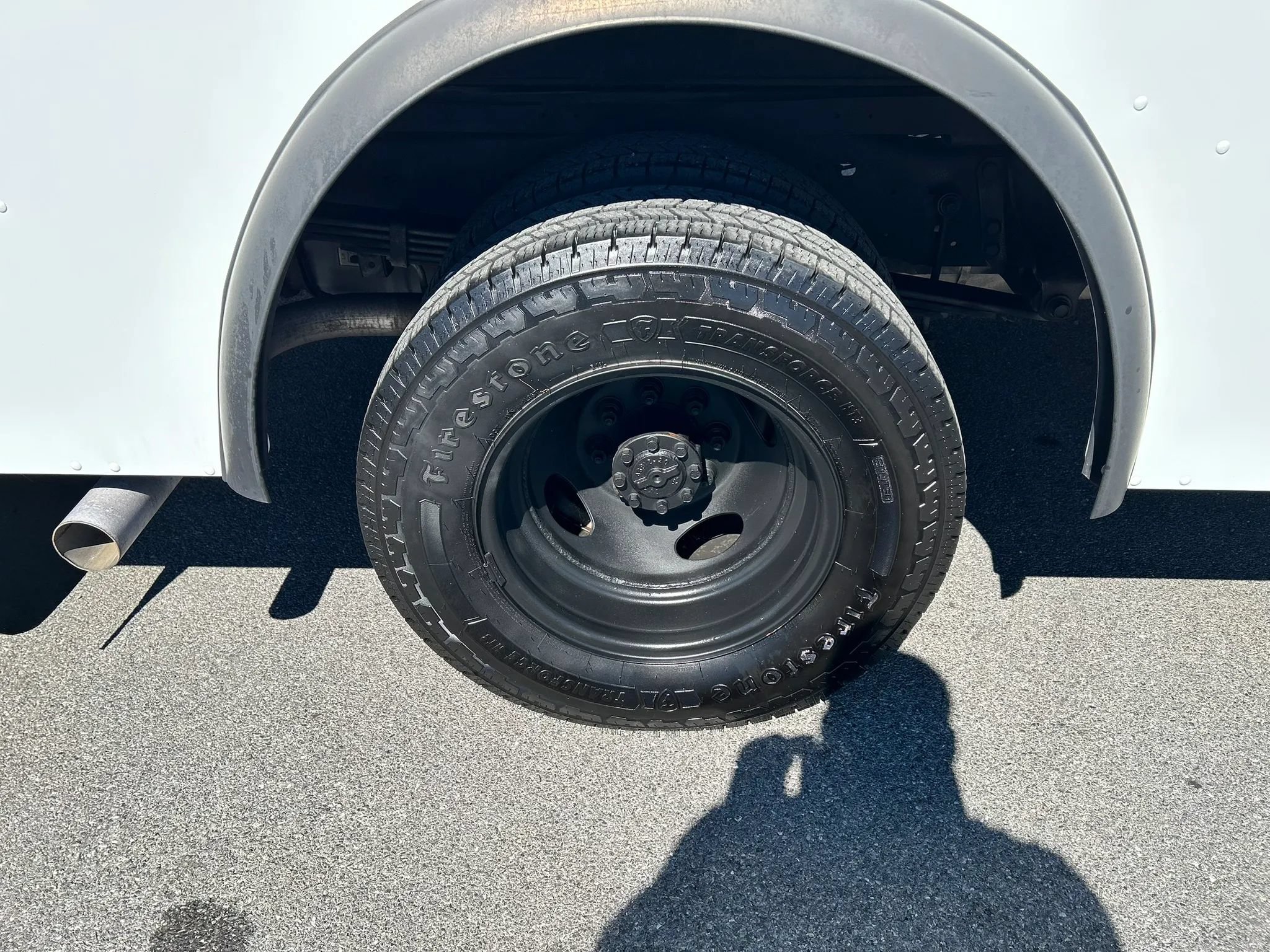 Used 2017 Ford E-350 and Econoline 350 Super Duty w/ A/C Prep Package RWD image 21