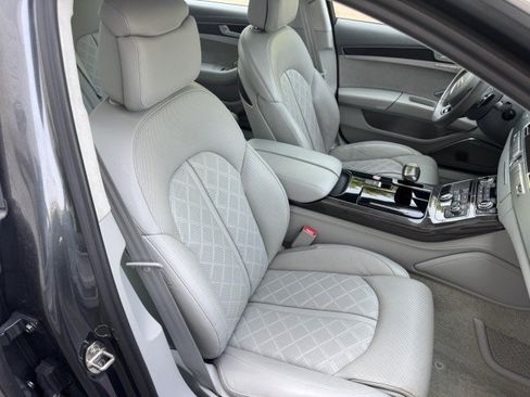 Used 2017 Audi S8 Plus AWD/4WD image 37