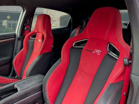 Used 2020 Honda Civic Type R image 8