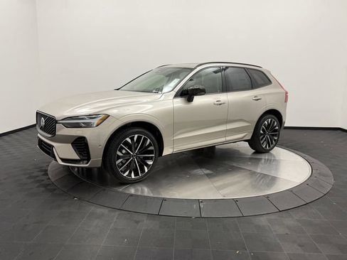 New 2026 Volvo XC60 B5 Ultra w/ Protection Package Premier AWD/4WD image 15