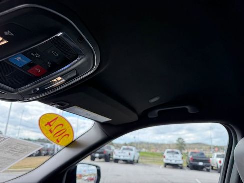 Used 2024 Jeep Grand Cherokee L Altitude image 21