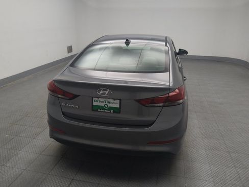 Used 2017 Hyundai Elantra SE w/ SE A/T Tech Package 03 FWD image 7