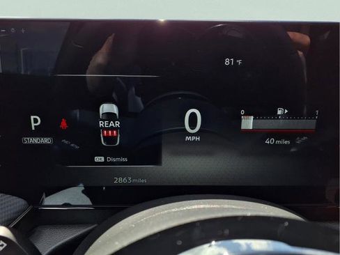 Certified 2025 Nissan Kicks SR image 18