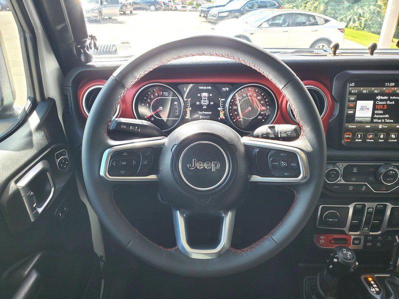 Used 2018 Jeep Wrangler Unlimited Rubicon AWD/4WD image 9