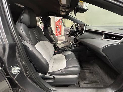 Used 2024 Toyota Corolla XSE FWD image 40