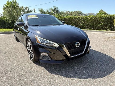 Used 2020 Nissan Altima 2.5 SR FWD image 7