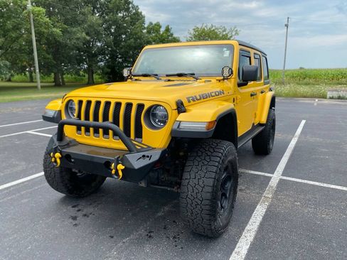 Used 2018 Jeep Wrangler Unlimited Rubicon w/ Steel Bumper Group AWD/4WD image 3