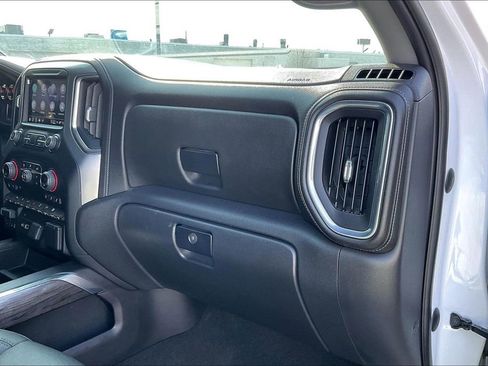 Used 2022 Chevrolet Silverado 1500 LTZ image 20