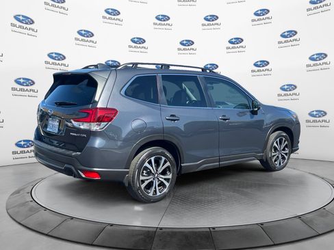 Used 2023 Subaru Forester Limited AWD/4WD image 5