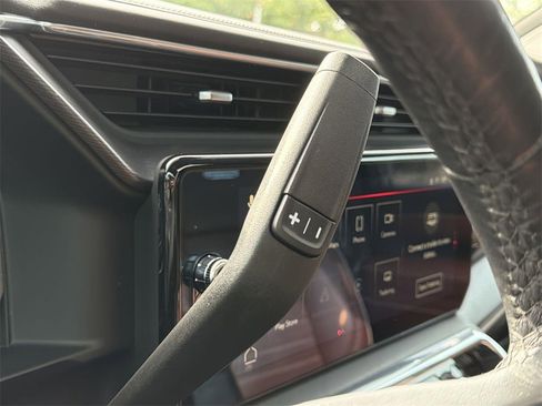 Used 2024 GMC Sierra 2500 Denali Ultimate image 13