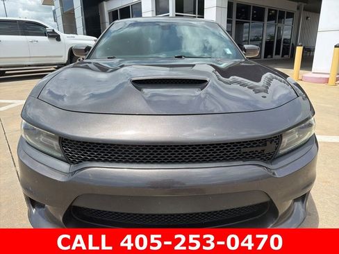 Used 2016 Dodge Charger R/T Scat Pack w/ Beats Audio Group RWD image 9